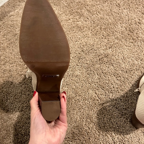 Gianni Bini Faux Snakeskin White Ankle Booties - Picture 5 of 8